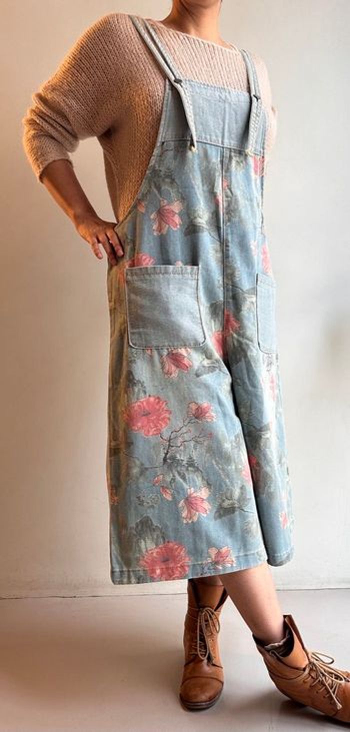 Salopette en jean fleuri / combinaison en denim fleural - photo numéro 4