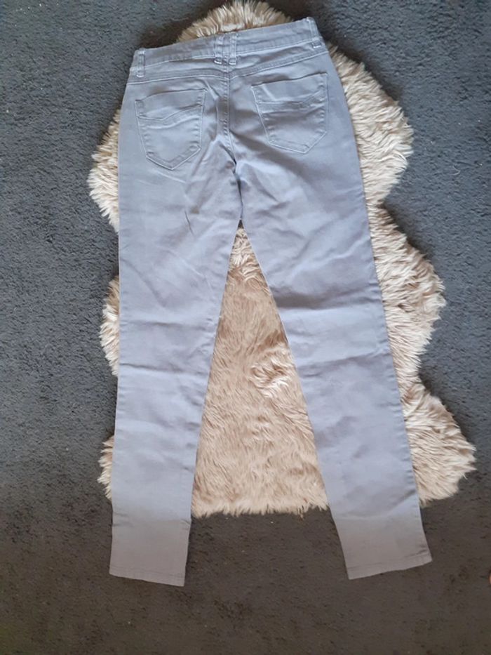 Jeans taille 36 - photo numéro 2