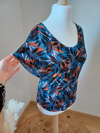 Blouse bleue à imprimé feuilles Promod taille S 36