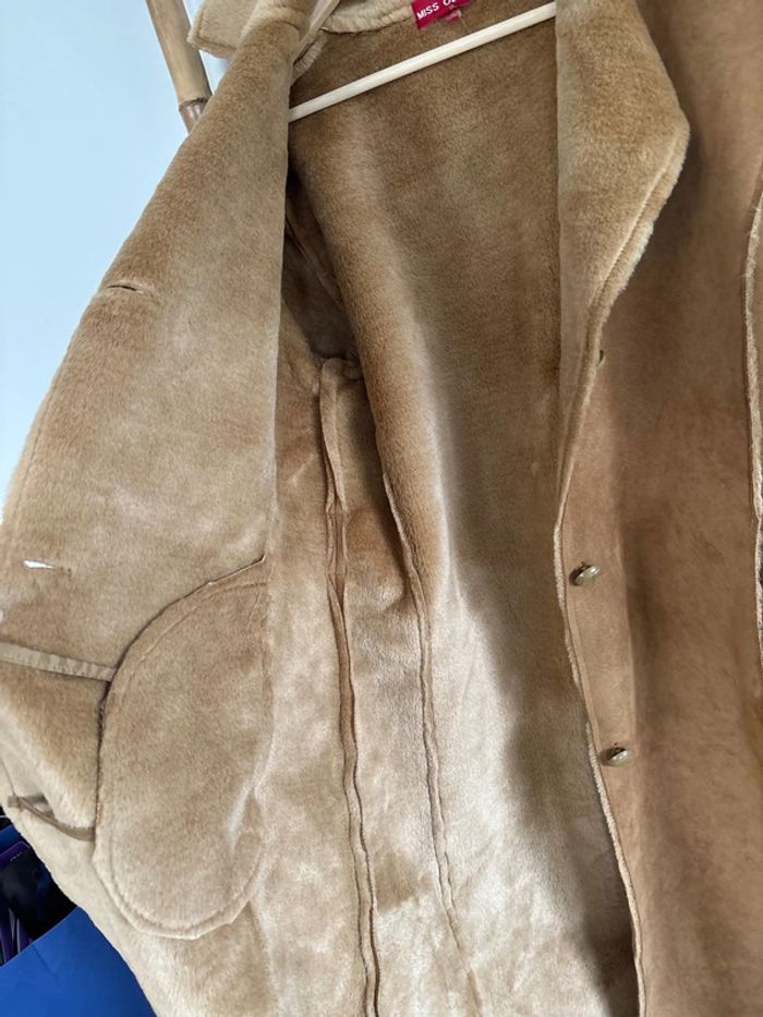Manteau long fausse fourrure et daim Taille XL - photo numéro 9