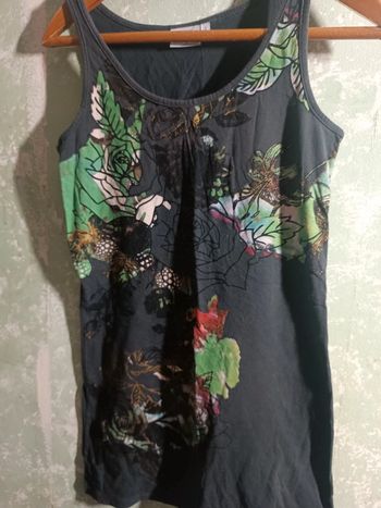 Débardeur long/ robe courte taille S jolisy