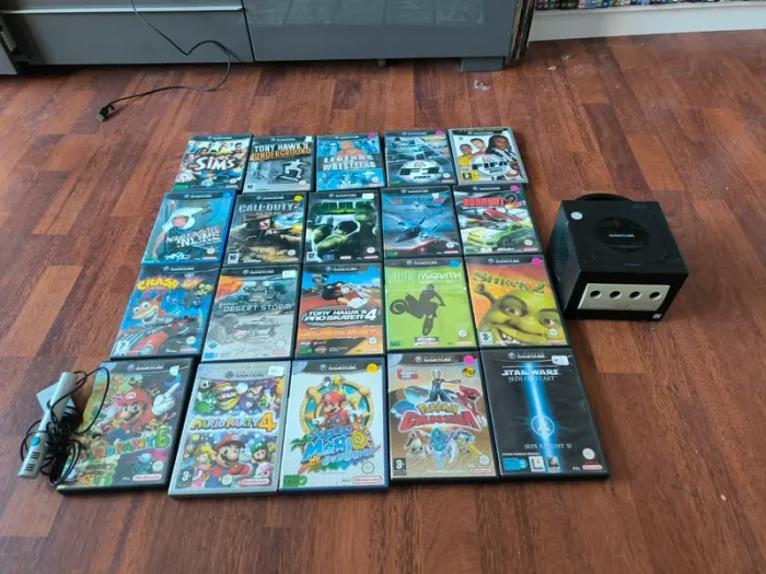 Nintendo gamecube avec 20 jeux