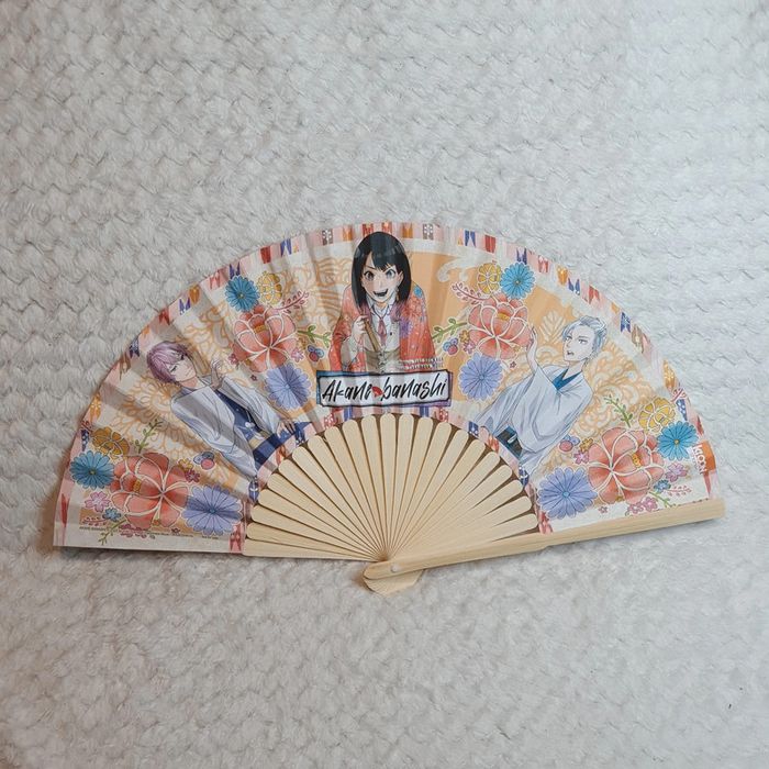 Éventail Akane Banashi goodies manga anime japon