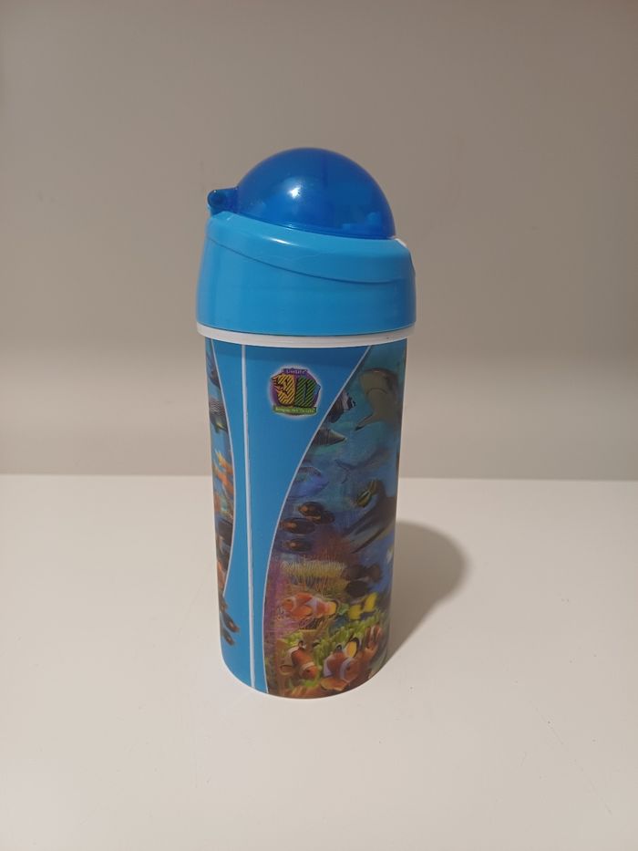 Gourde en plastique requin 3D - photo numéro 4