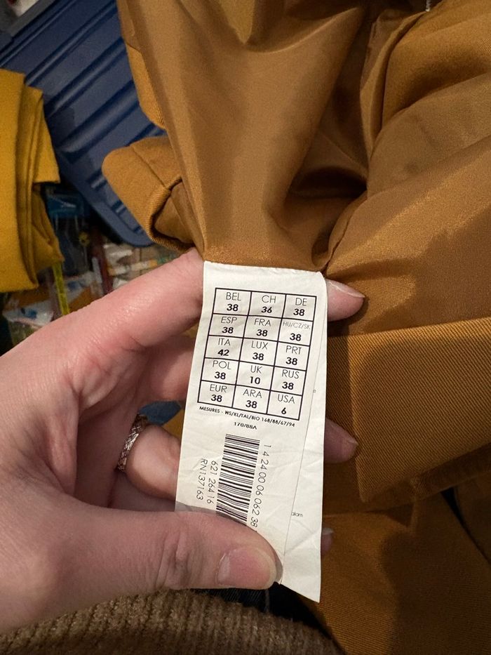 Trench marron 38 - photo numéro 4