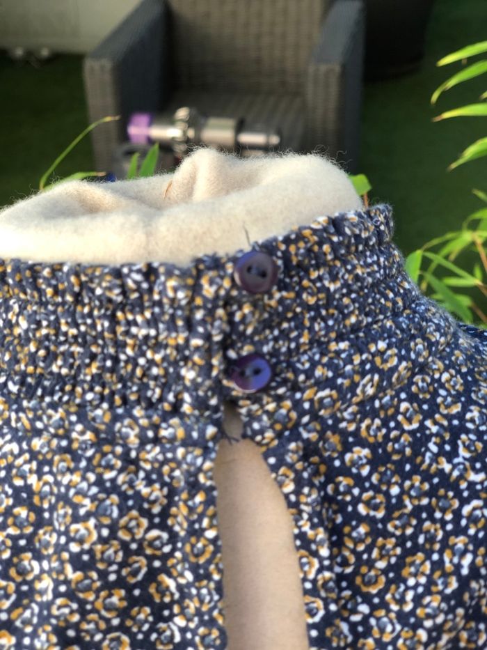 Blouse fleurie marine - photo numéro 2