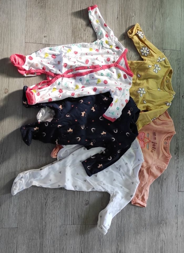 Lot de 5 pyjamas légers