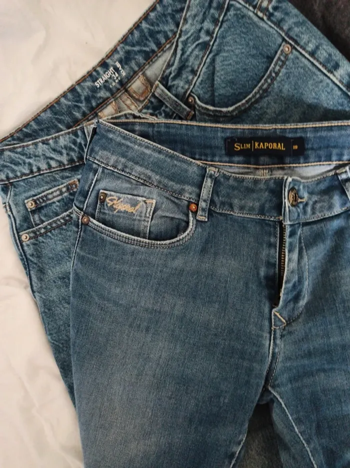 Lot de 4 jeans+ 1 pantalon noir Kiabi t36(lot18) - photo numéro 4