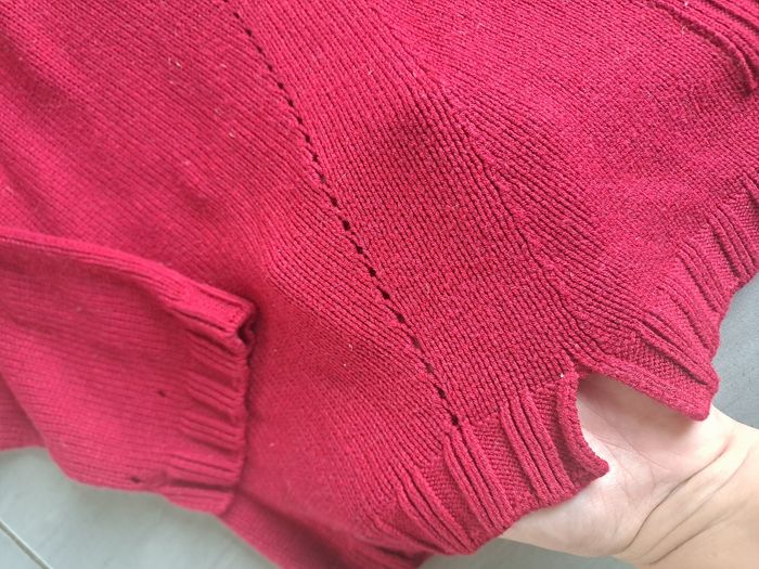 Pull rouge ajouré avec poche Équation Taille 3 - photo numéro 5