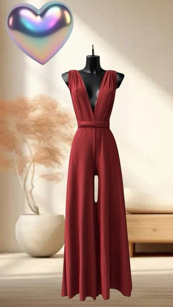 Combinaison bordeaux positions variées pour occasions