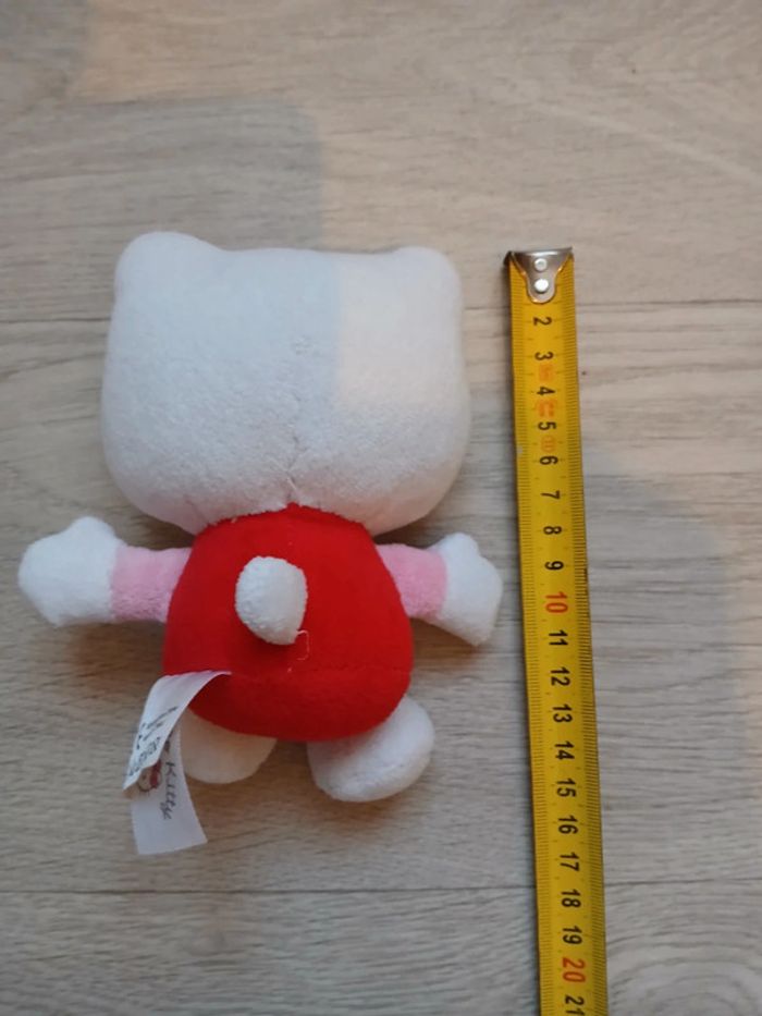 Peluche hello kitty - photo numéro 2