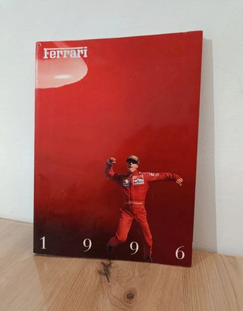 Livre vintage Ferrari vintage 1996