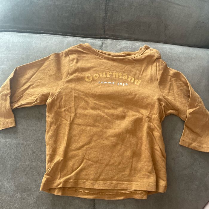 T shirt - photo numéro 1
