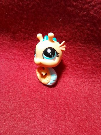 Figurine Petshop A13. A