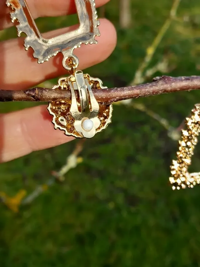 Boucles d'oreilles à clip boutique chic - photo numéro 8
