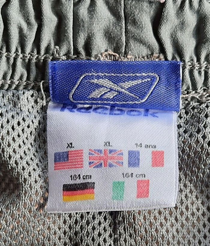 Pantacourt beige Reebok 14 ans - photo numéro 3