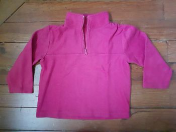 Pull en polaire rose