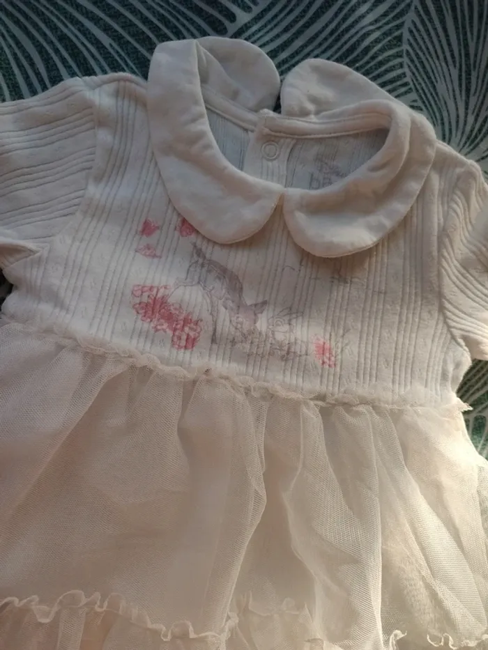 Tenue de naissance đ 0-1 mois - photo numĂ©ro 2