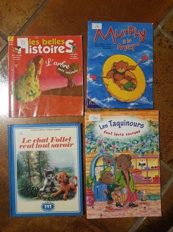 Lot de 4 livres enfants divers
