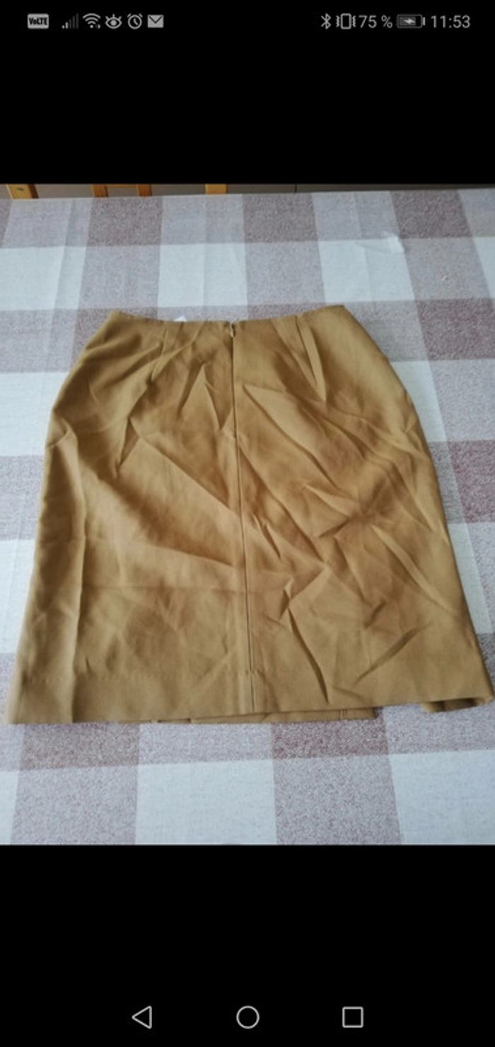 Jupe Camel taille 38 - photo numéro 4