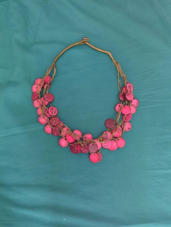 Collier rose
