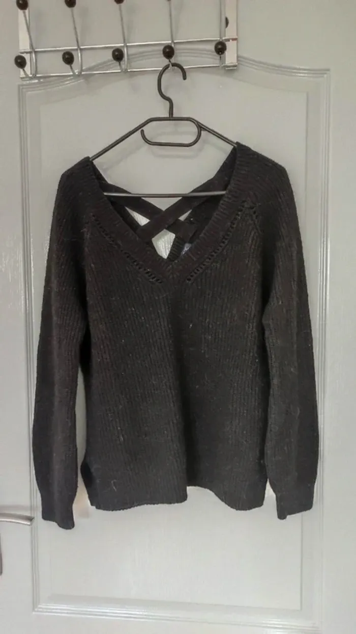 pull noir taille M