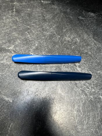 Lot de 2 stylos plume Pelikan Twist