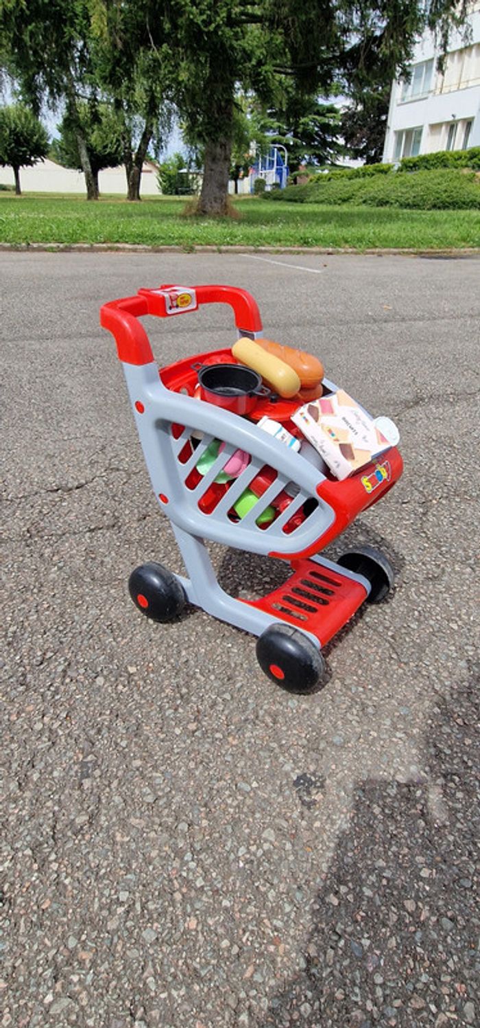 Supermarché avec chariot - photo numéro 4