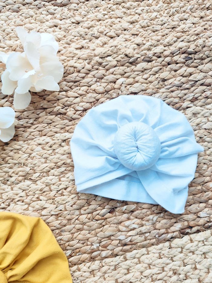 Lot de deux bonnets turbans légers printemps fille 3-6 mois - photo numéro 3