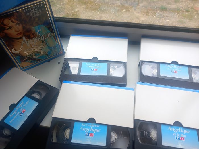 Coffret VHS Angélique - photo numéro 7