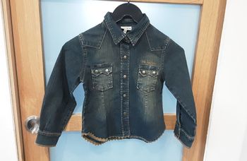 Chemise manches longues ou veste en jean - 6 ans