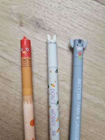 Lots stylos effaçables neufs