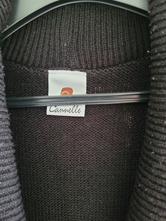 Gilet noir caché cœur - photo numéro 2