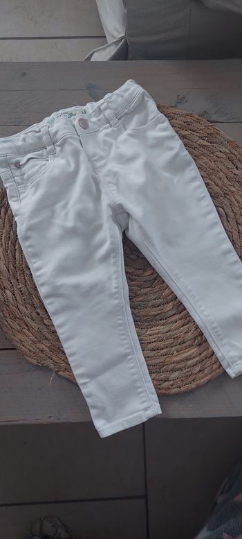 Jean slim zara 12-18 mois tbe