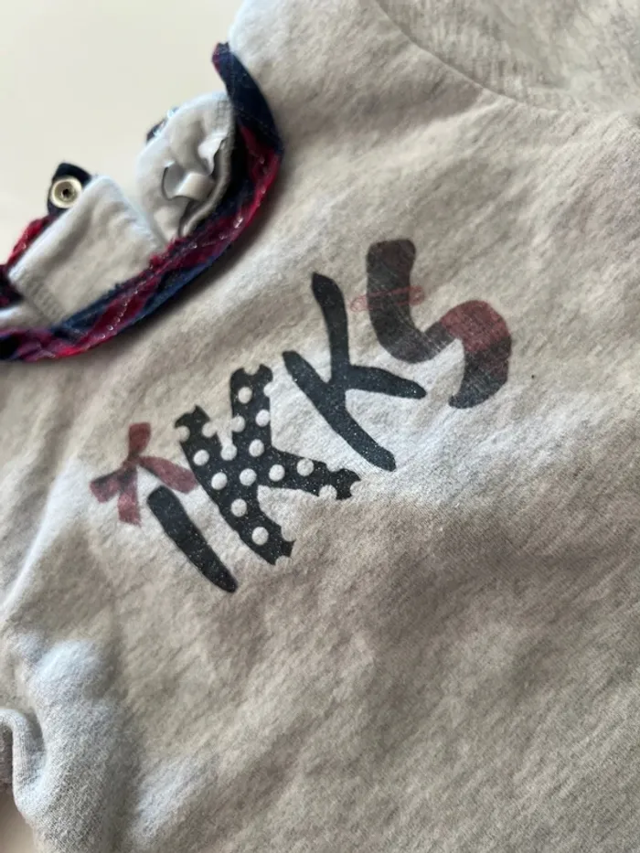 Ensemble IKKS – 6 mois (haut + pantalon pailleté) - photo numéro 3