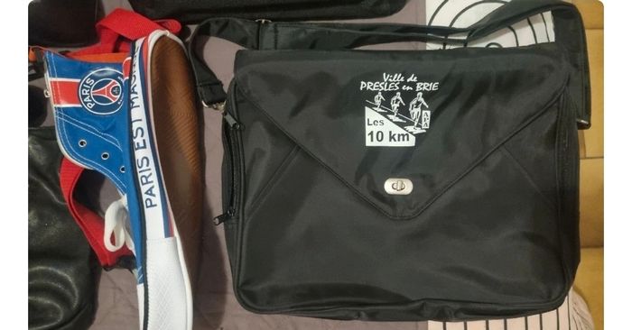 Sacs à dos, sacs à main, saccoches divers - photo numéro 2