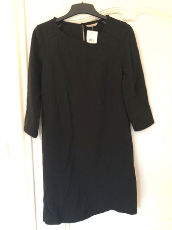 Robe noire 36 neuve
