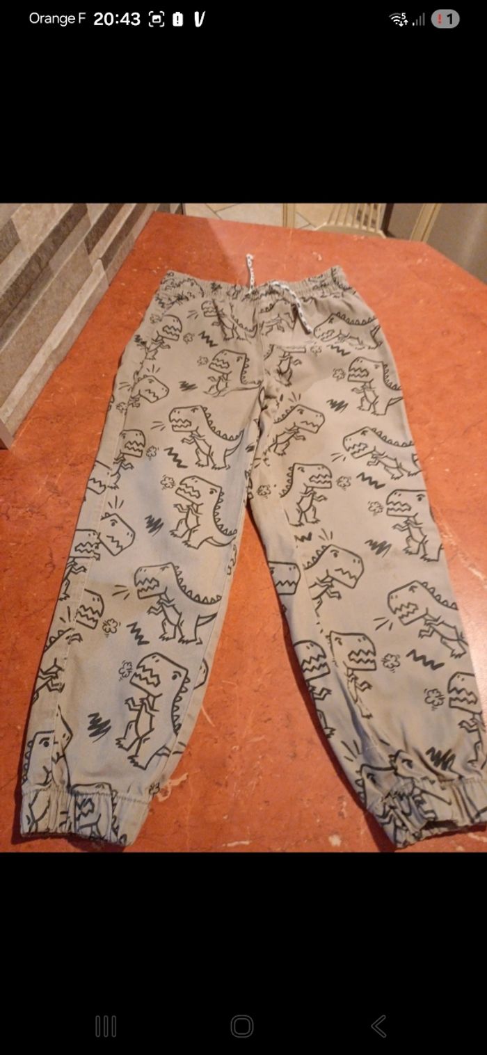Pantalon garçon taille 6 ans