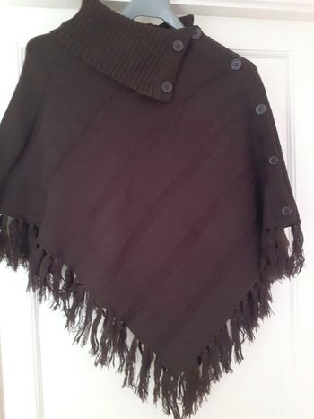 Poncho pullavec franges