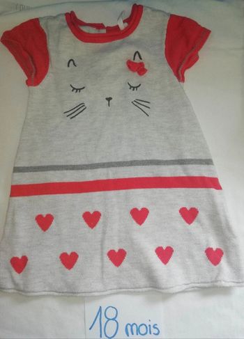 Reduc 50 % si lot .18 mois Très jolie robe chat coeurs Orchestra