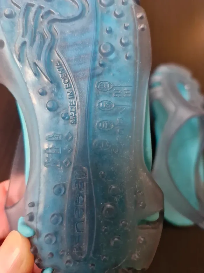 Chaussures nautiques Nabaiji taille 23 - photo numéro 2