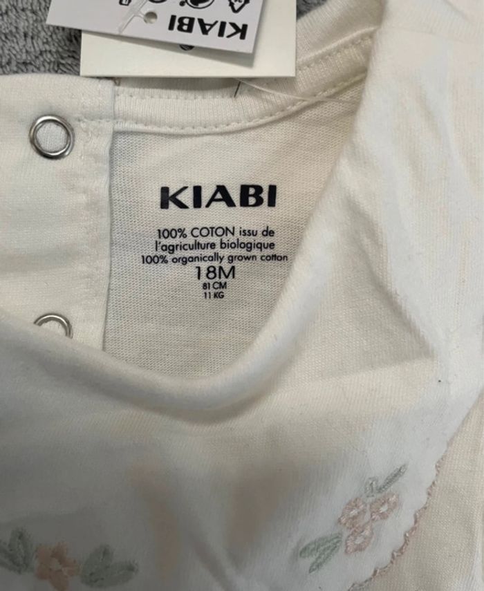 Tee shirt manches longues fille, 18 mois, neuf - photo numéro 3