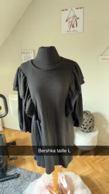 Robe Bershka taille L