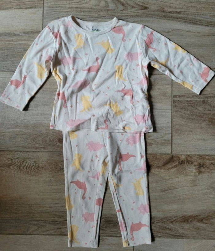 Pyjama motif dinosaures taille 18 mois