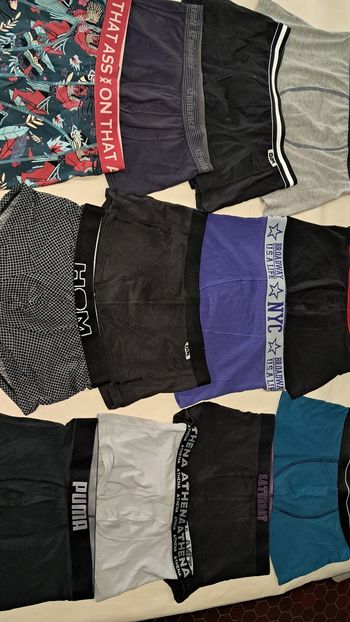 12 boxers taille  M ou T3