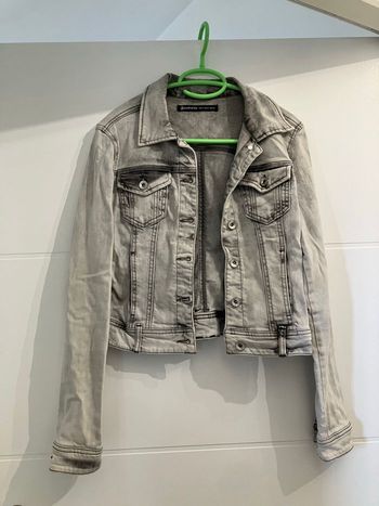 Veste en jeans bleu gris délavé