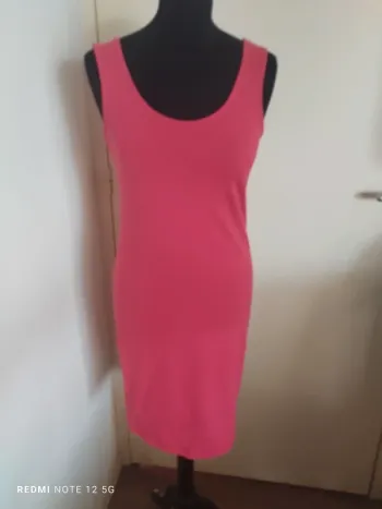 Jolie robe taille M