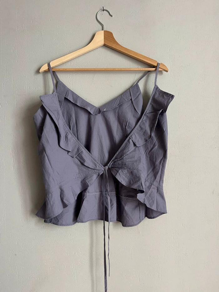 Top en coton rétro style vintage grand décolleté plongeant avec volant violet - photo numéro 3