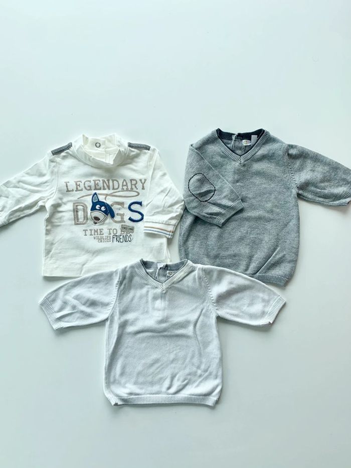 Lot de 3 t-shirt / pulls léger 1 mois