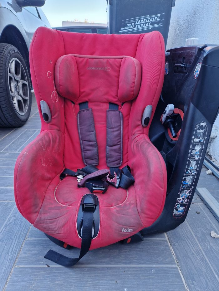 Siege auto axiss rouge